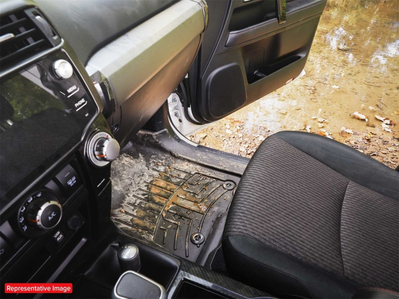 WeatherTech 15-19 Chevrolet Silverado 1st Row Front FloorLiner HP - Black