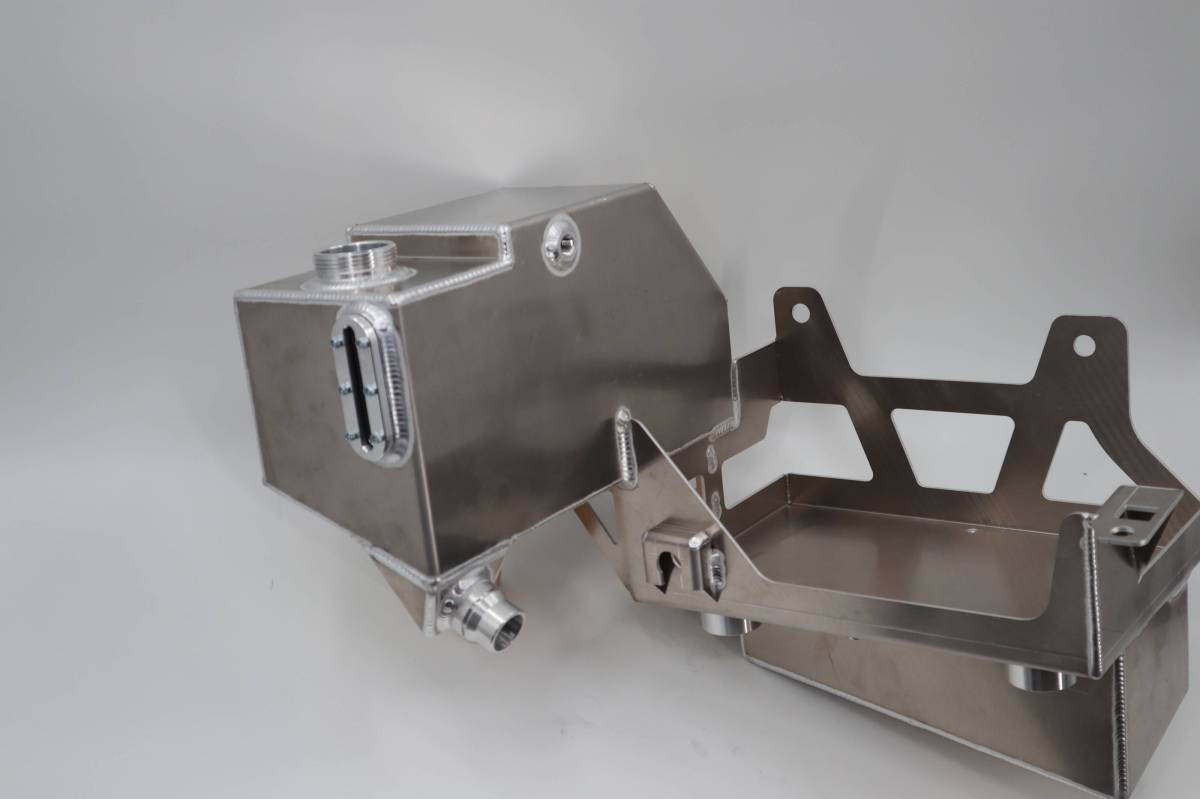 No Limit Fabrication 11-26 6.7 PowerStroke Aluminum Primary Coolant Tank