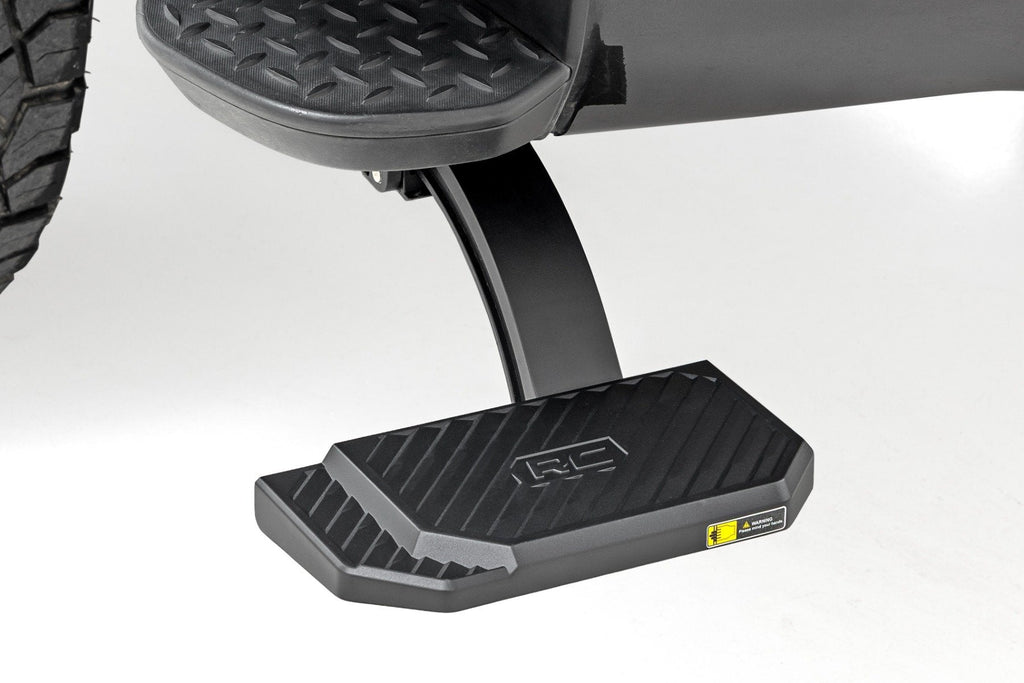 Rough Country Retractable Bed Step | Manual Pull | Chevy/GMC 2500HD/3500HD (15-19)
